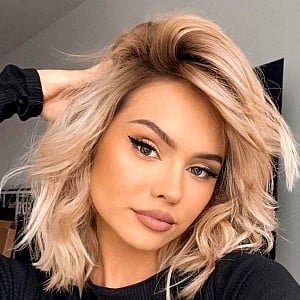 Talia Mar