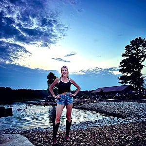 Tall Girl Alli