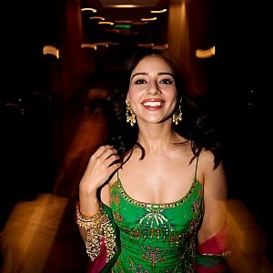 Tania (Actress)