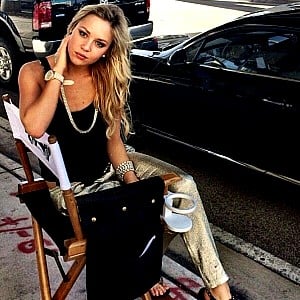 Tara Holt