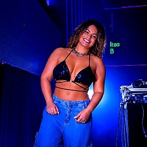 Tatiane Avi