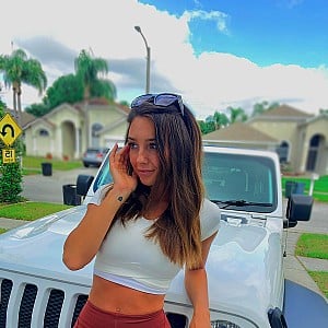 Taylor Alesia