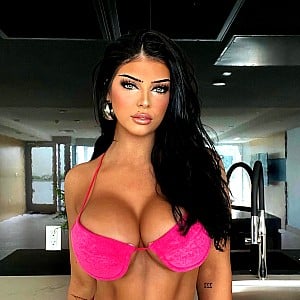 Taylor Nicole Chambers