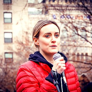 Taylor Schilling