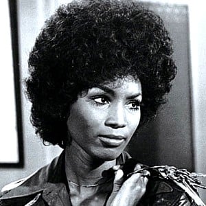 Teresa Graves