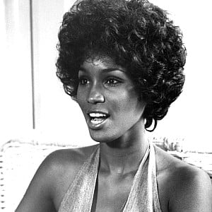 Teresa Graves