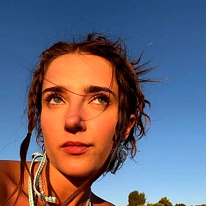 Tess Amelia