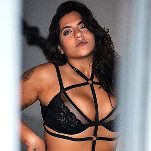 Thais Mina