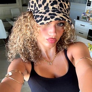 Thalia Elansari