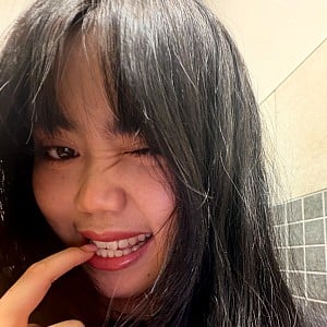 Thalia Tran