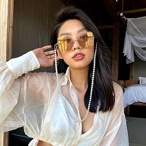 Thao Nhi Le