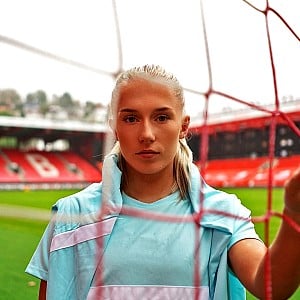 Thea Bjelde