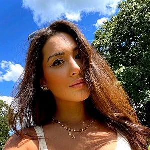 Therese Holland