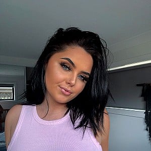 Tia Lee Heath