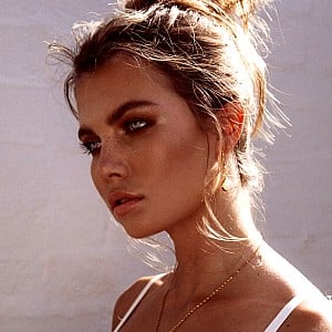 Tia Mallia
