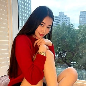 Tiffany Tong