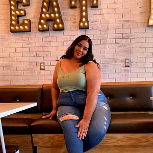 Tina Demoya