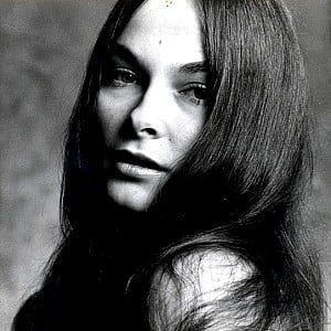 Tina Russell
