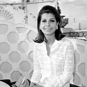 Tina Sinatra