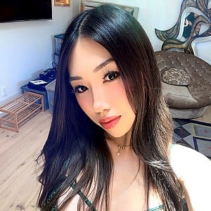 Tina Yoshi