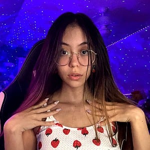 Tiptoe Tingles ASMR