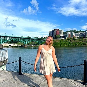 Tori Brostowitz