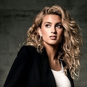 Tori Kelly