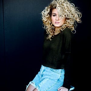 Tori Kelly