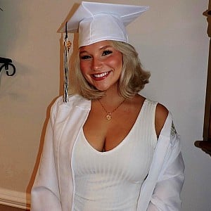 Tori Sternberg