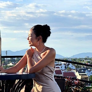 Tra Dieu Hong Ngoc