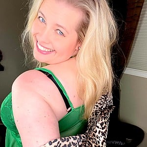 Traci Love