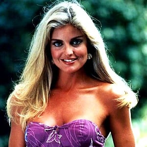 Tracy Scoggins