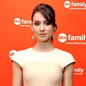 Troian Bellisario