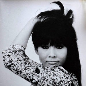 Tsai Chin