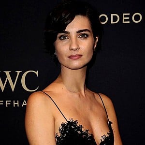 Tuba Buyukustun