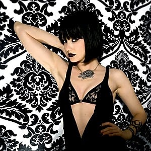 Tying Tiffany