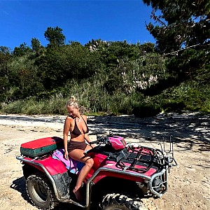 Tyler Bella Davis