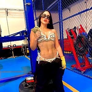 Valentina Janna Felizola