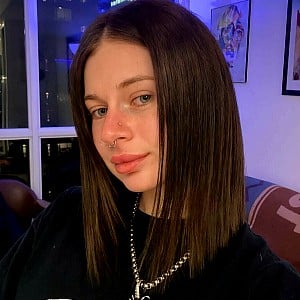 Valerie Moon