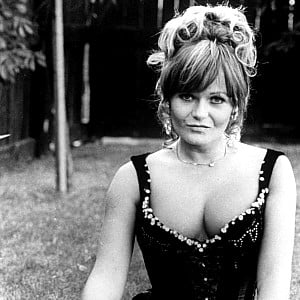 Valerie Perrine