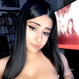 Valerie566