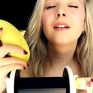 Valeriya ASMR