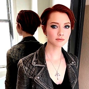 Valorie Curry