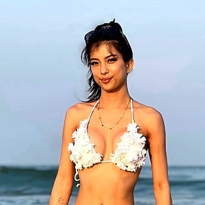 Vanessa Size