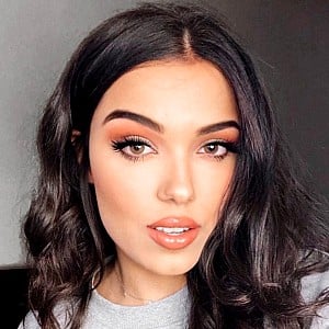 Vania Fernandes