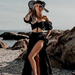 Velvet (singer)