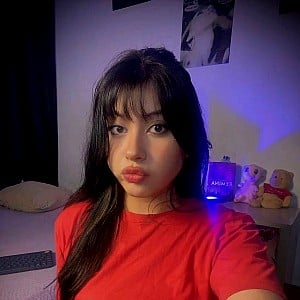 Velvett Moon