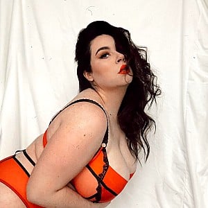 Veronica Belle