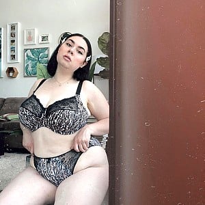 Veronica Belle