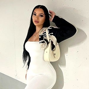 Veronique Balla